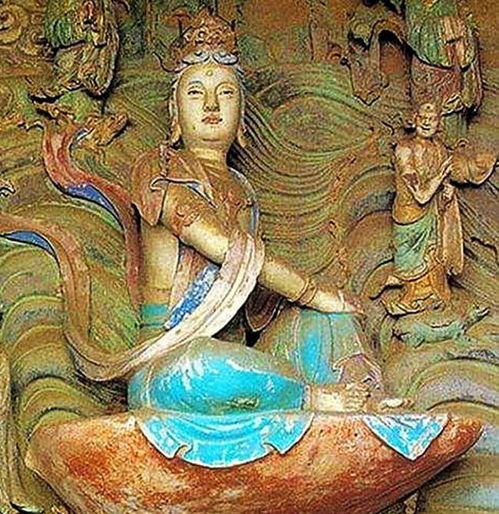 佛教造像文化談之一 觀音造像匯聚東方女性善面之美