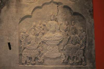 中國名窟造像聚會&ldquo;盛世修典&rdquo;--四月,布袋彌勒&ldquo;飛來&rdquo;