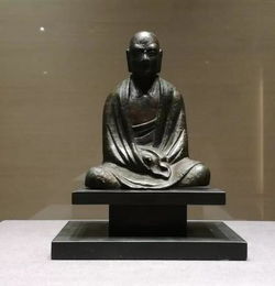 從唐三彩佛教造像與耀州窯瓷看大唐盛世的中西交流