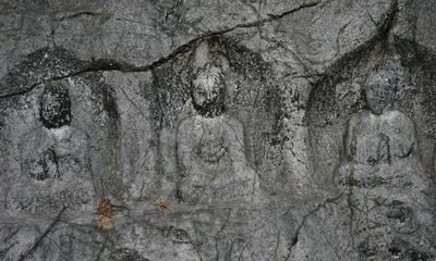 私藏在西湖邊的石窟 比靈隱寺更小眾的佛教造像秘境